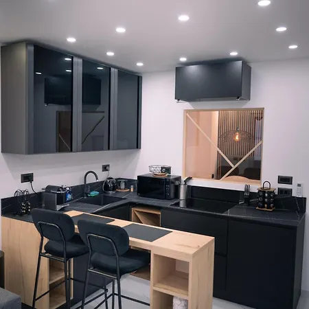 Le Pamela Front De شقة مينتون