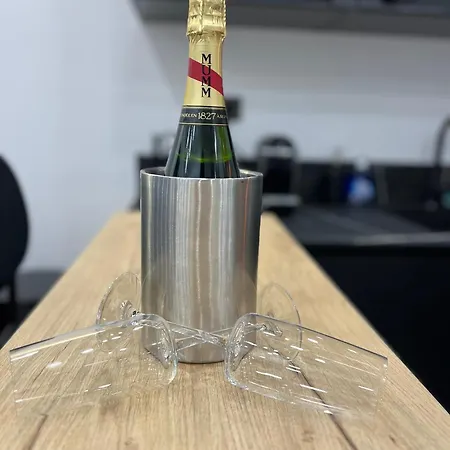 Le Pamela Front De Apartamento *