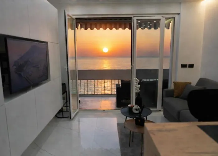 Le Pamela Front De Apartamento